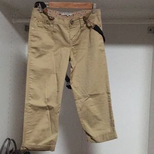 Guess short pant with belt size 26 caramel